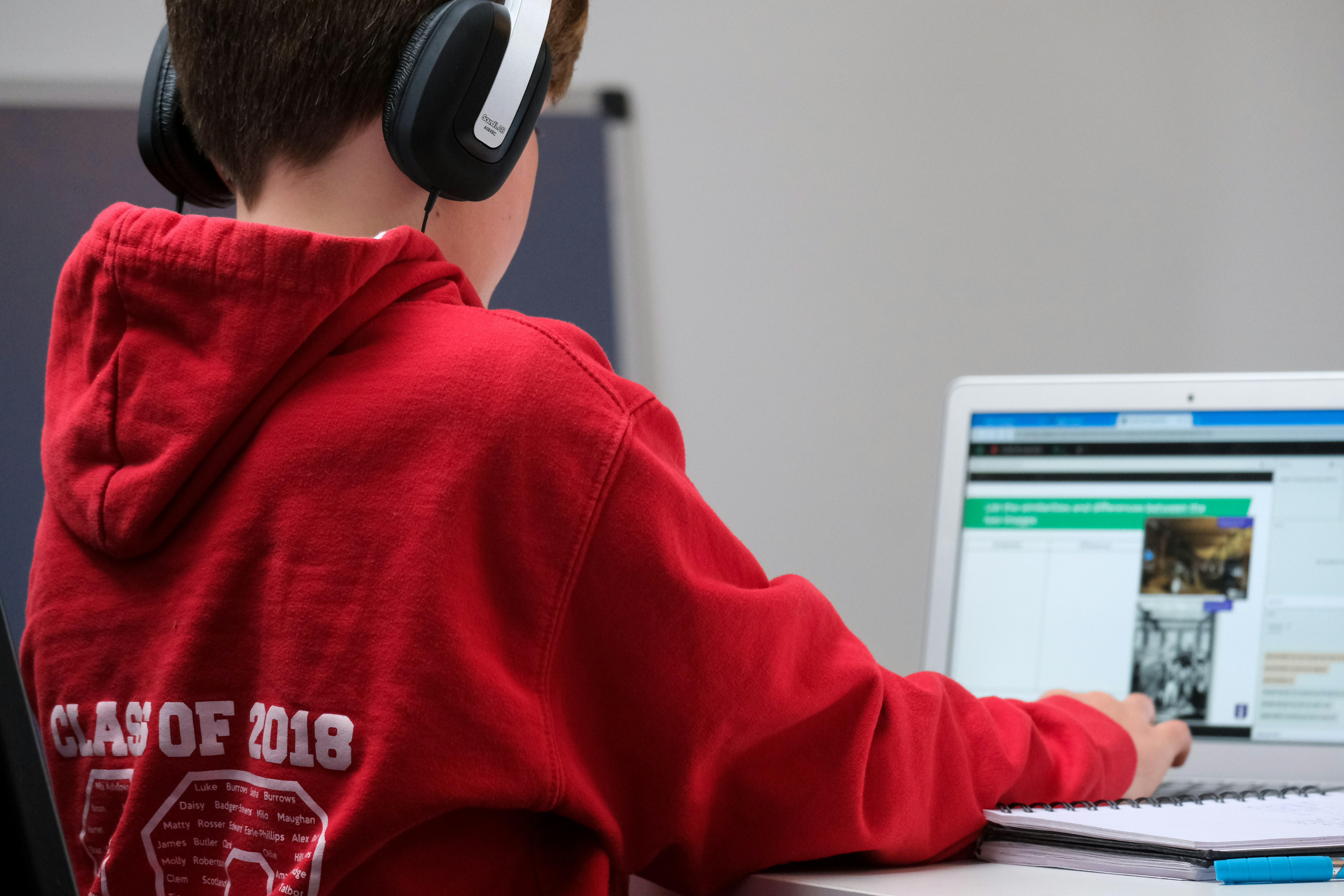 Moto — Smart & Secure Online Exam Platform